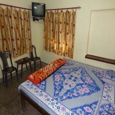 Hotel Akad Palace, Lalsot 3